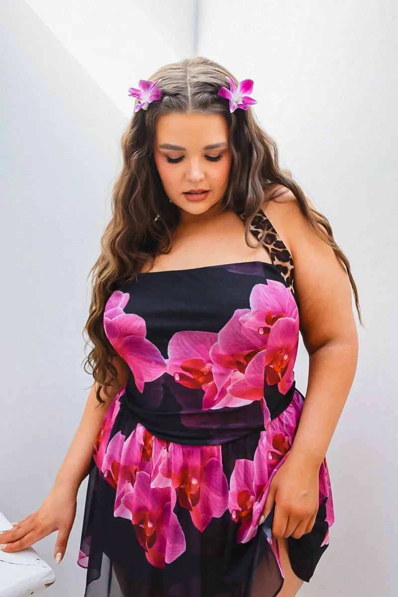 Flirty Feline Halter Mini sold by Alpine Butterfly product image thumbnail 3