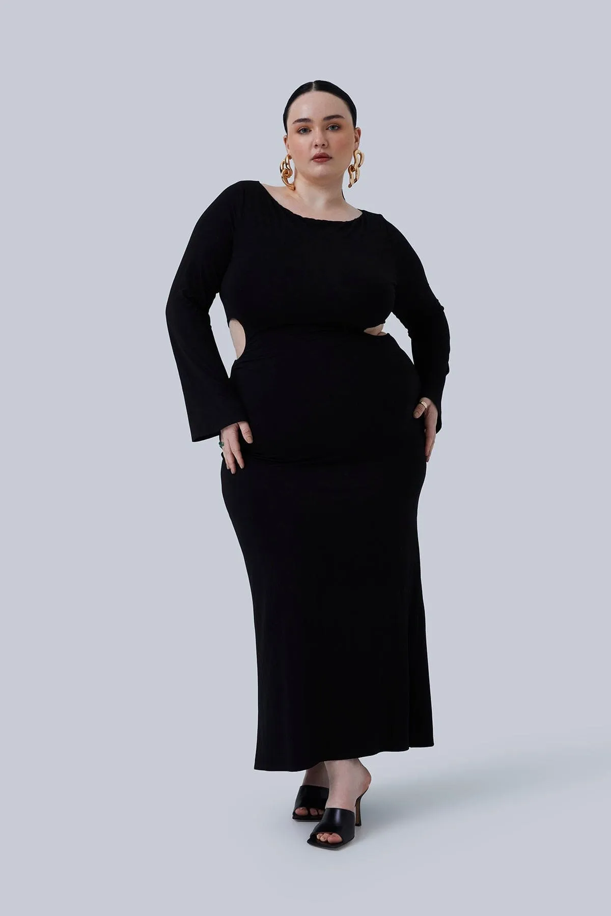 Gabrielle Maxi in Black sold by GiaIRL product image thumbnail 3
