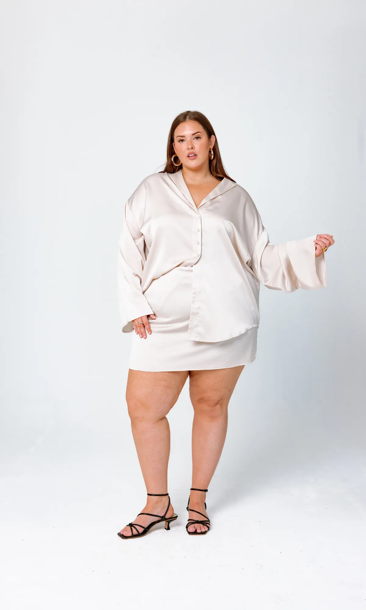 Penelope Top in Ivory sold by GiaIRL product image thumbnail 5