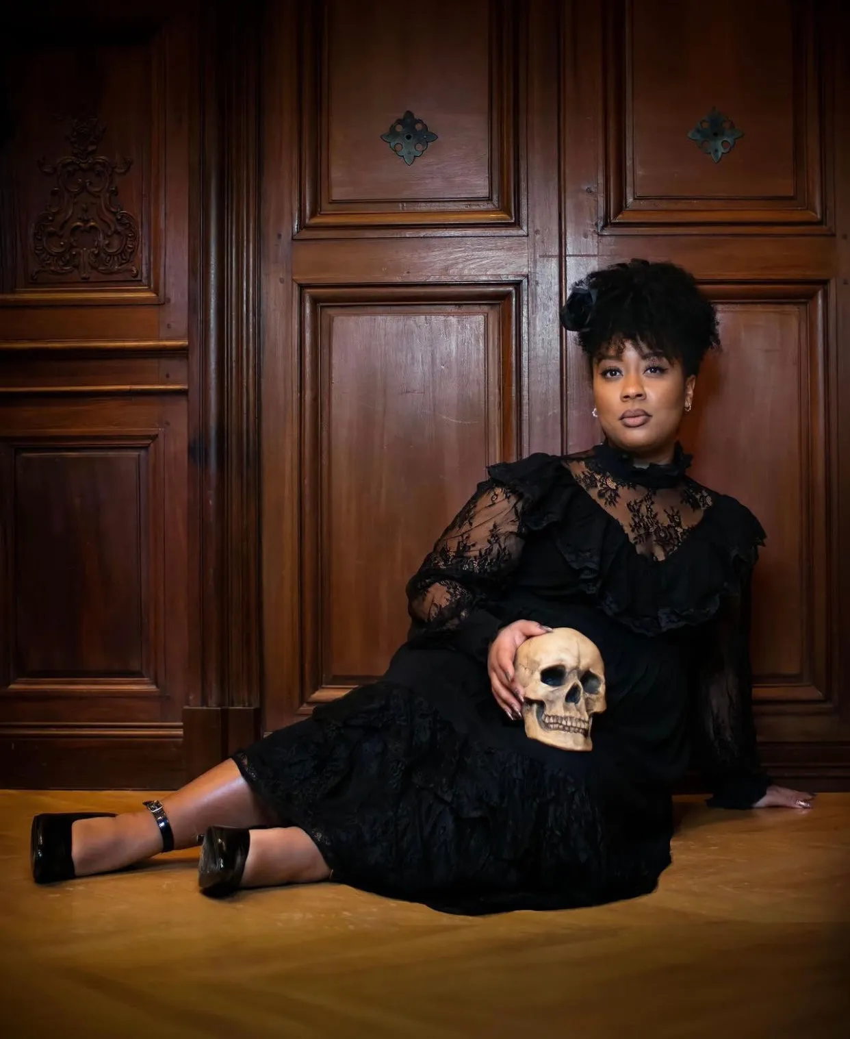 The Dahlia - Black sold by Blackwood Castle product image thumbnail 5