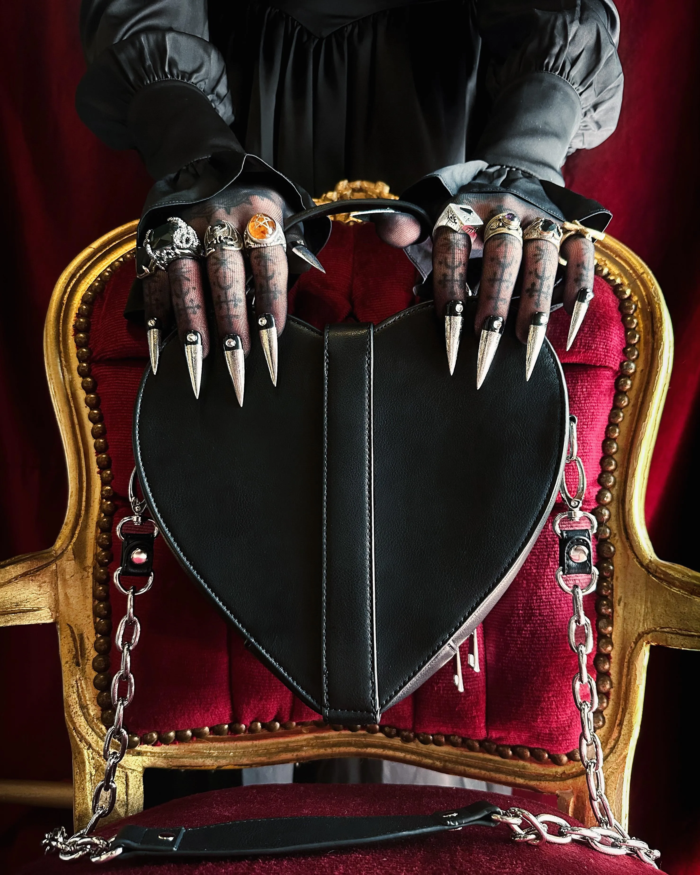 The Belinda Bag sold by Blackwood Castle product image thumbnail 3