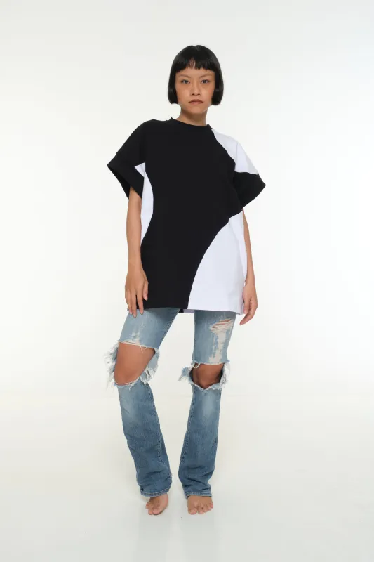 Abstract Oversized Sleeveless Tee in Black and White with POCKETS! made by Manners London