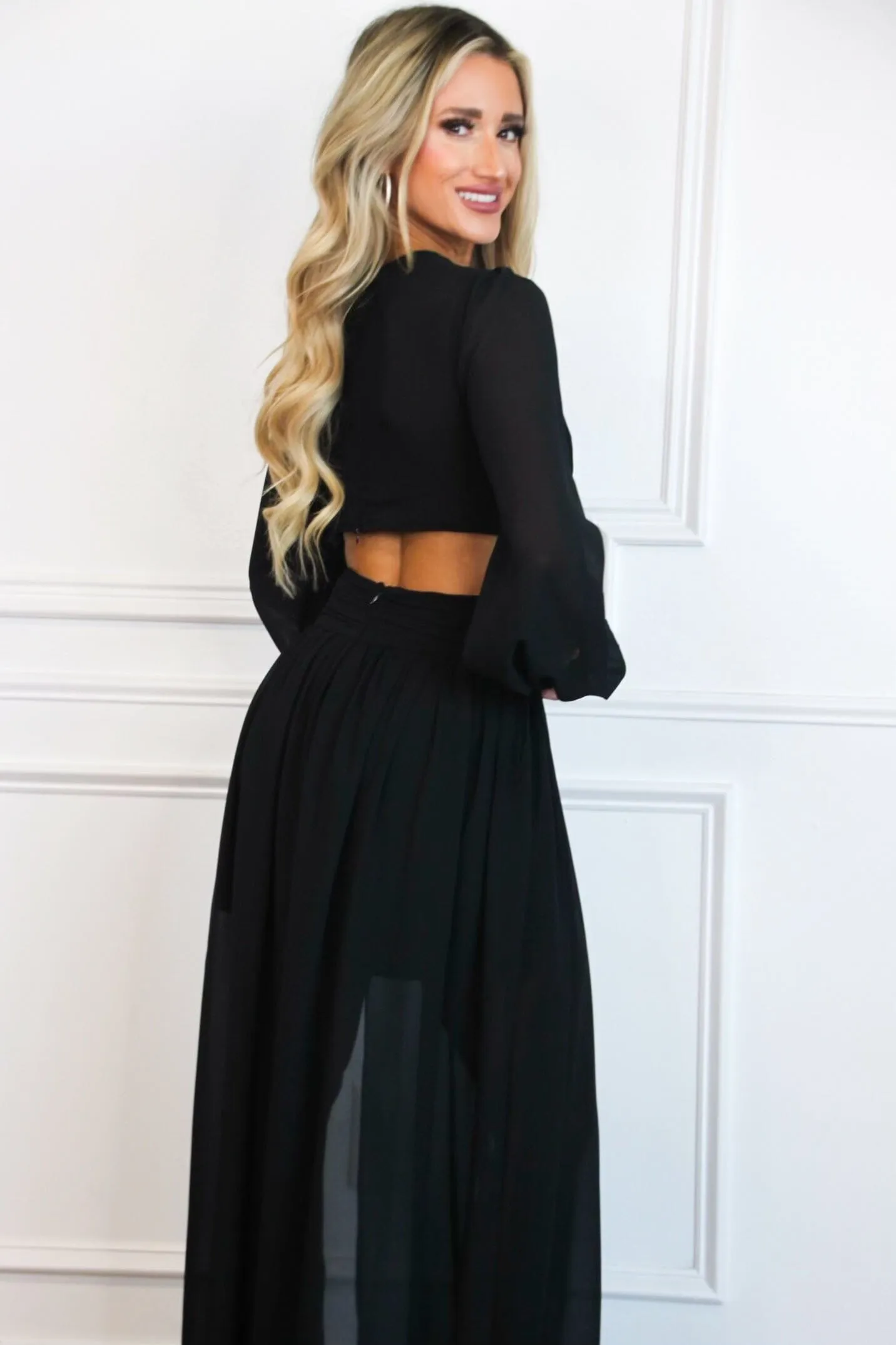 Covina Long Sleeve Cutout Maxi Dress: Black sold by Bella and Bloom product image thumbnail 3