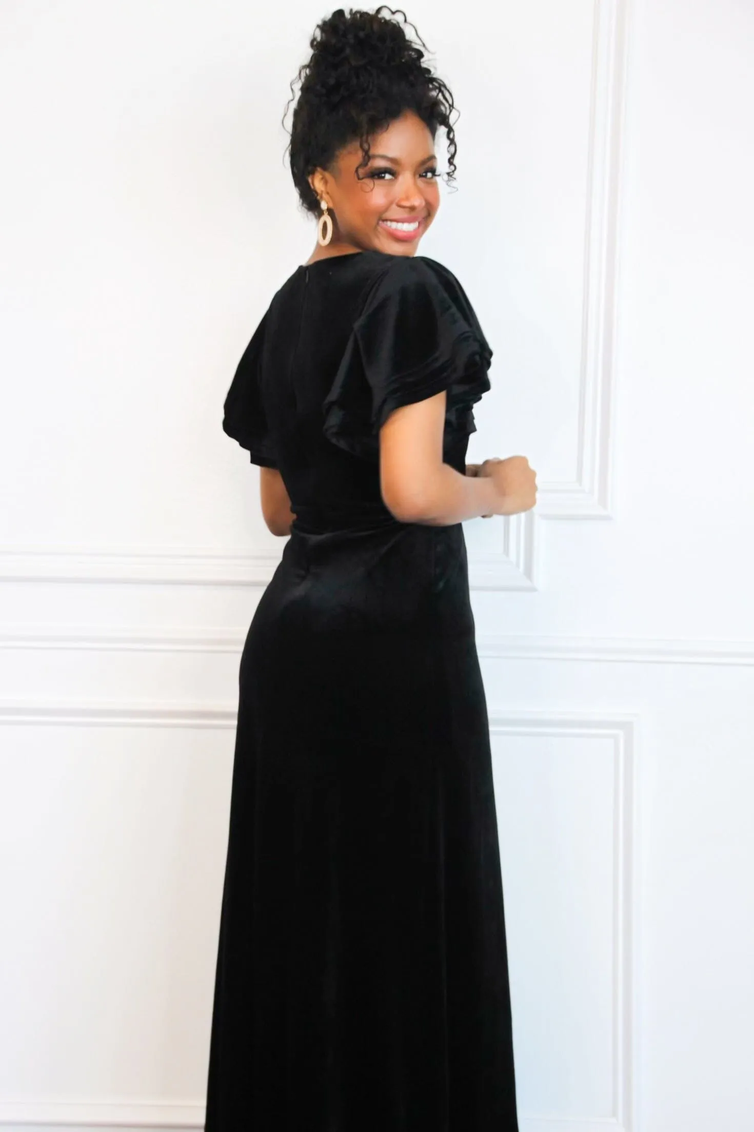 Campbell Velvet Maxi Dress: Black sold by Bella and Bloom product image thumbnail 3