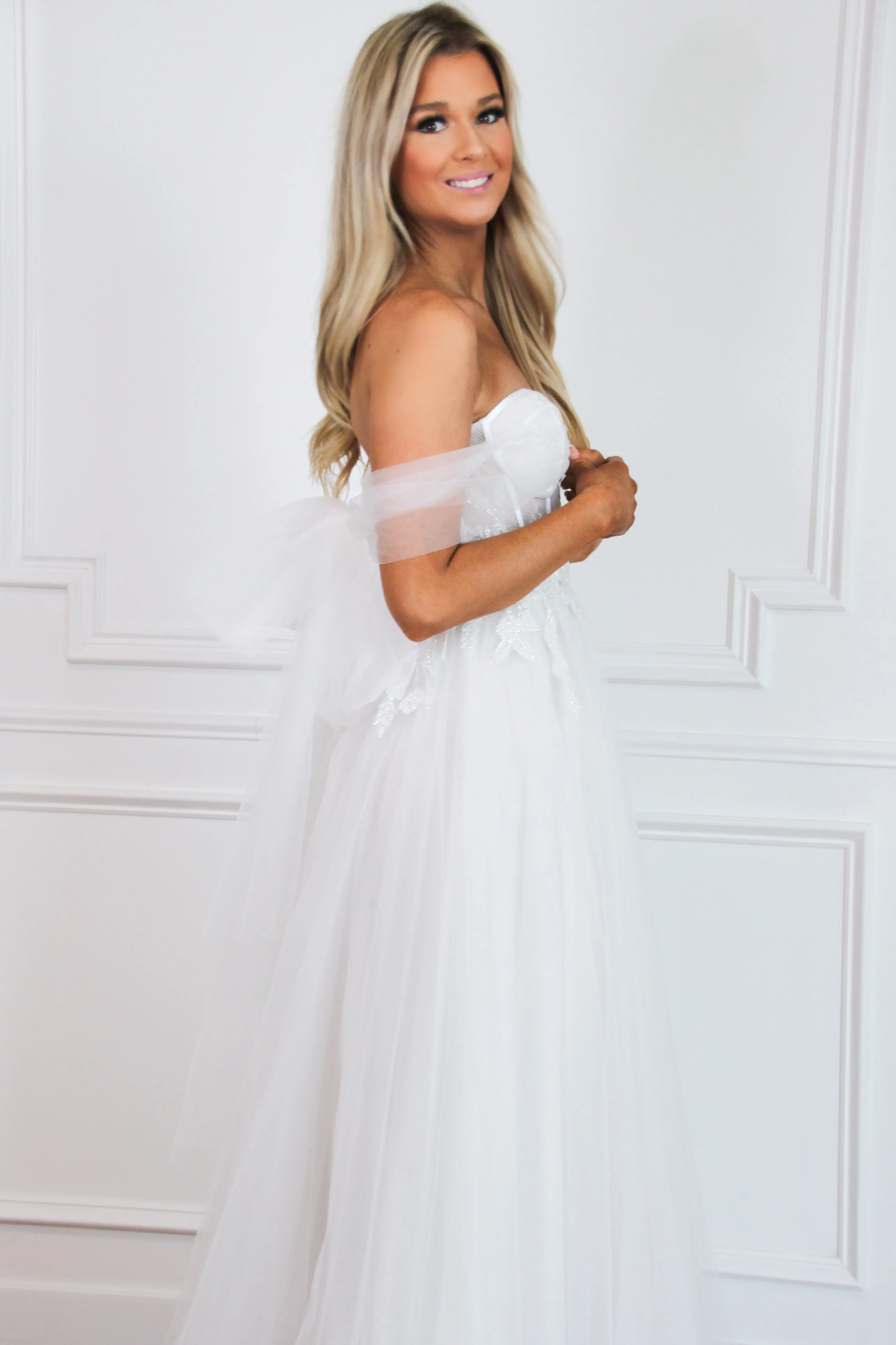 Valeria Off Shoulder Tulle Slit Wedding Dress: Off White sold by Bella and Bloom product image thumbnail 4