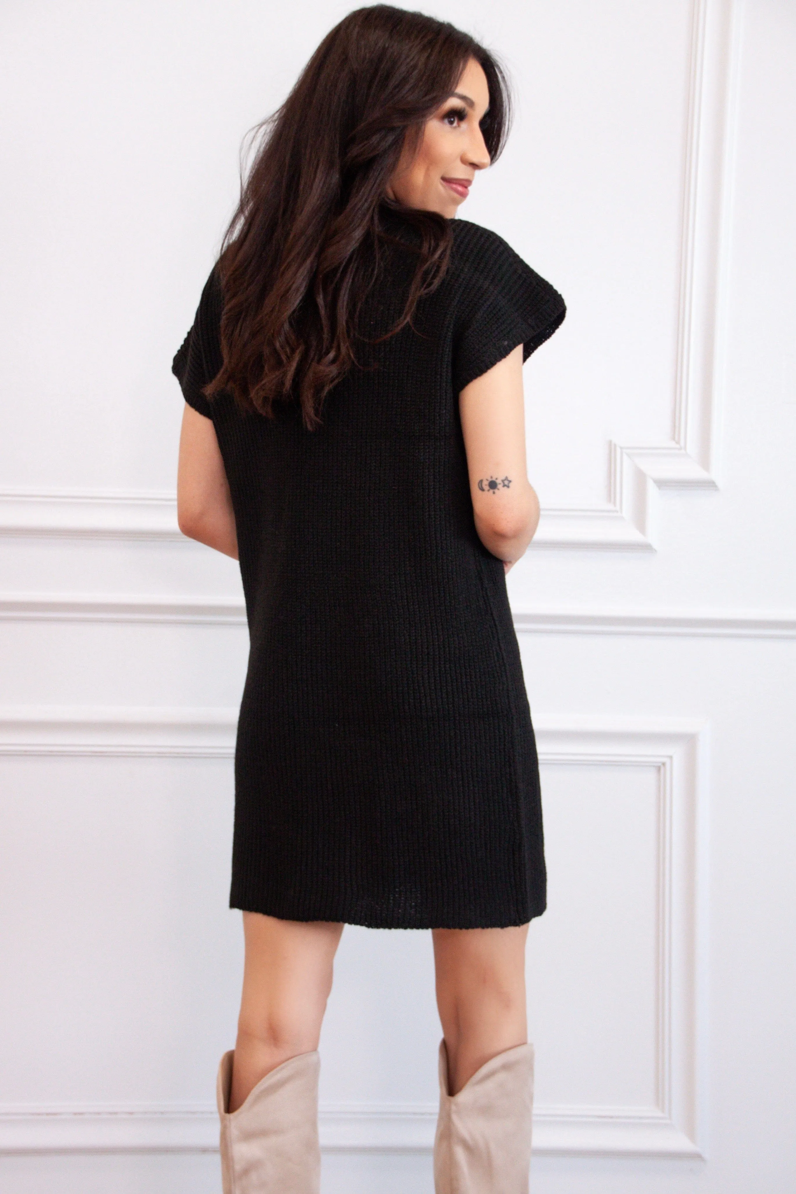Kaelyn Pocket Sweater Dress: Black sold by Bella and Bloom product image thumbnail 3