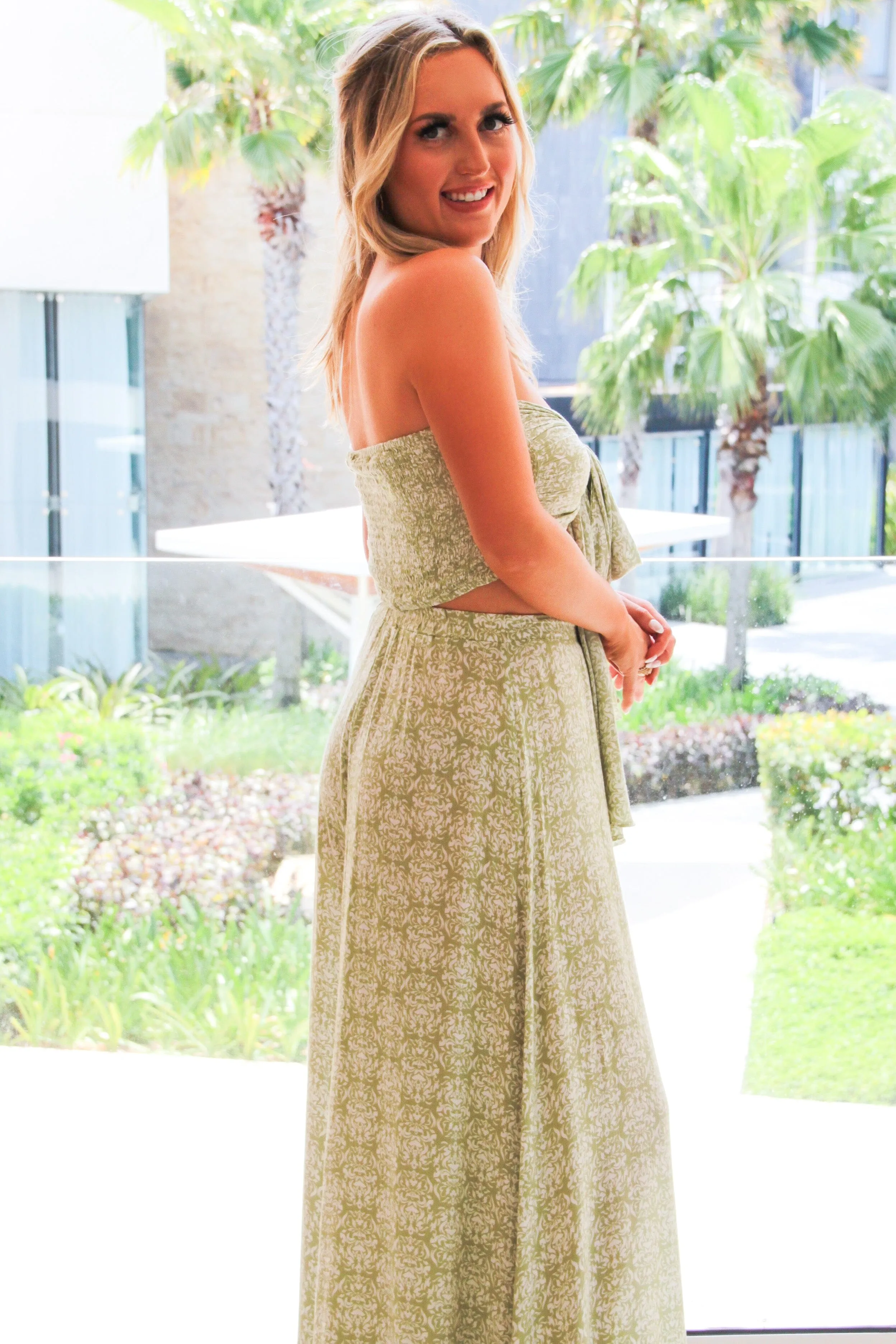 Riley Floral Two Piece Set: Light Green/White sold by Bella and Bloom product image thumbnail 3