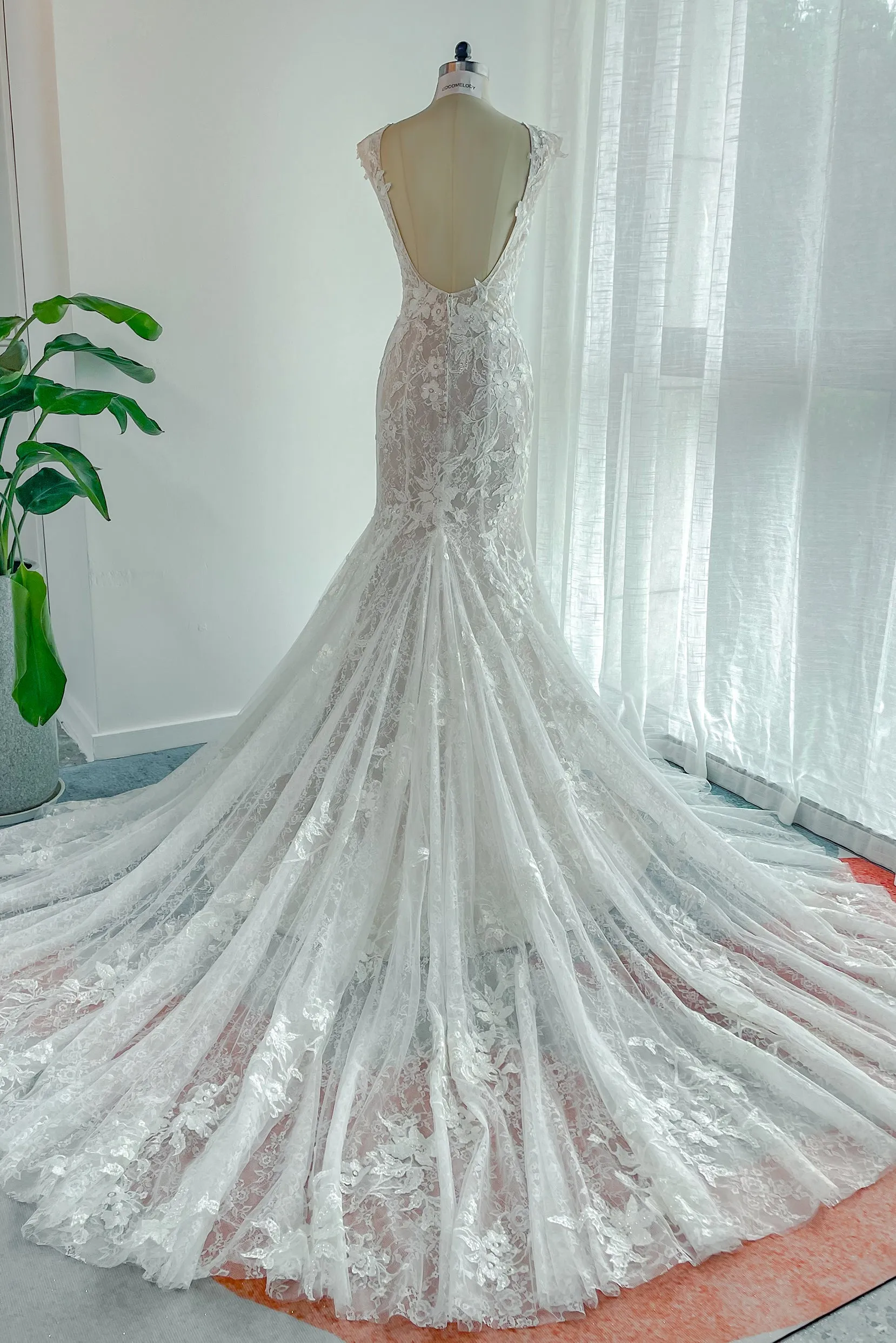 Trumpet-Mermaid Chapel Train Lace Tulle Wedding Dress CW3142 sold by Cocomelody product image thumbnail 4