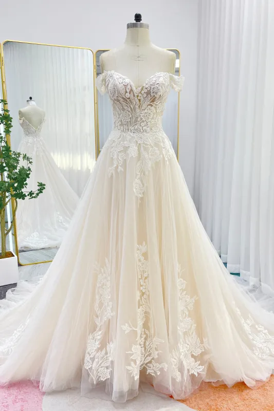 A-Line Chapel Train Lace Tulle Wedding Dress CW3278 sold by Cocomelody