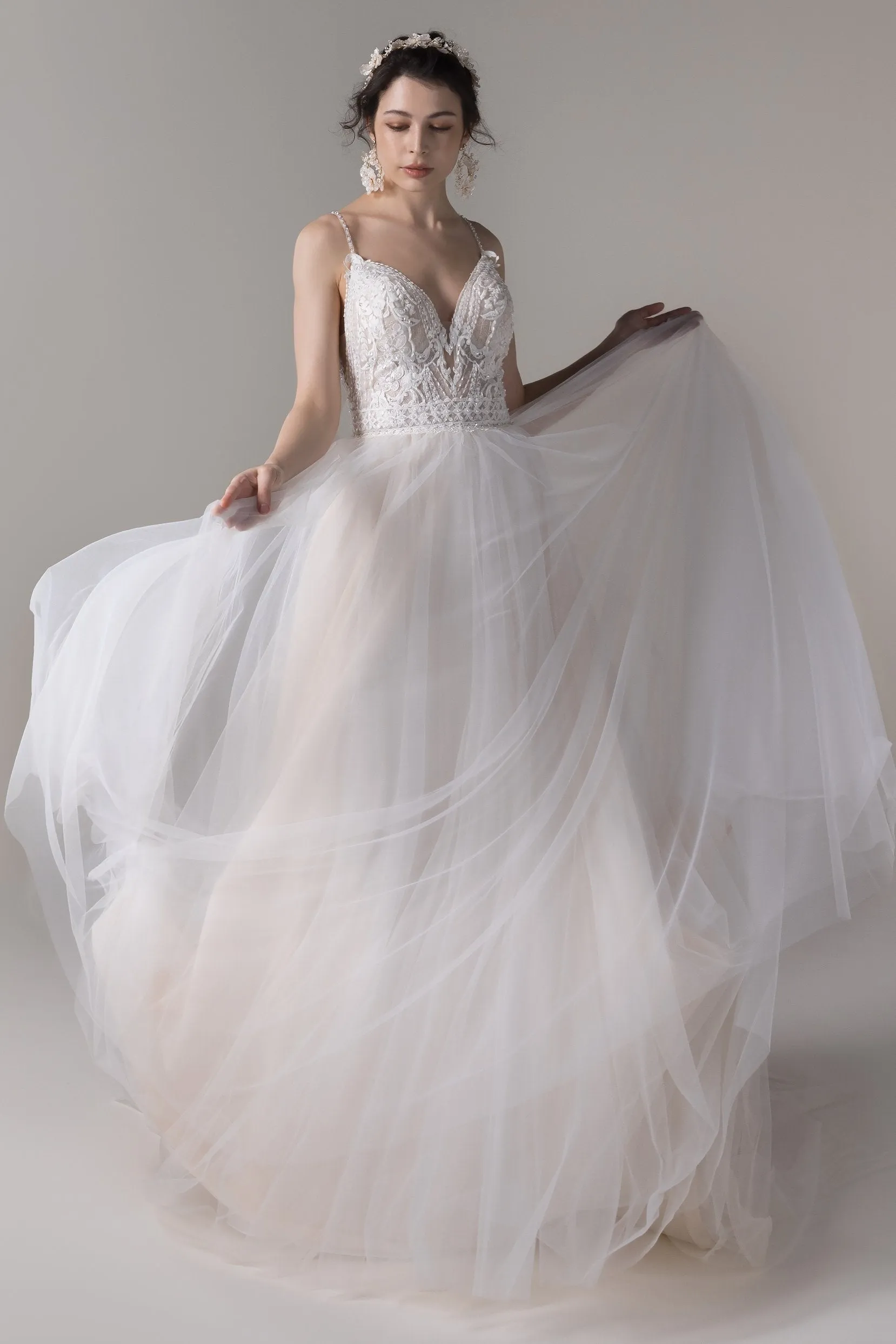 A-Line Court Train Lace Tulle Wedding Dress CW2785 sold by Cocomelody product image thumbnail 3