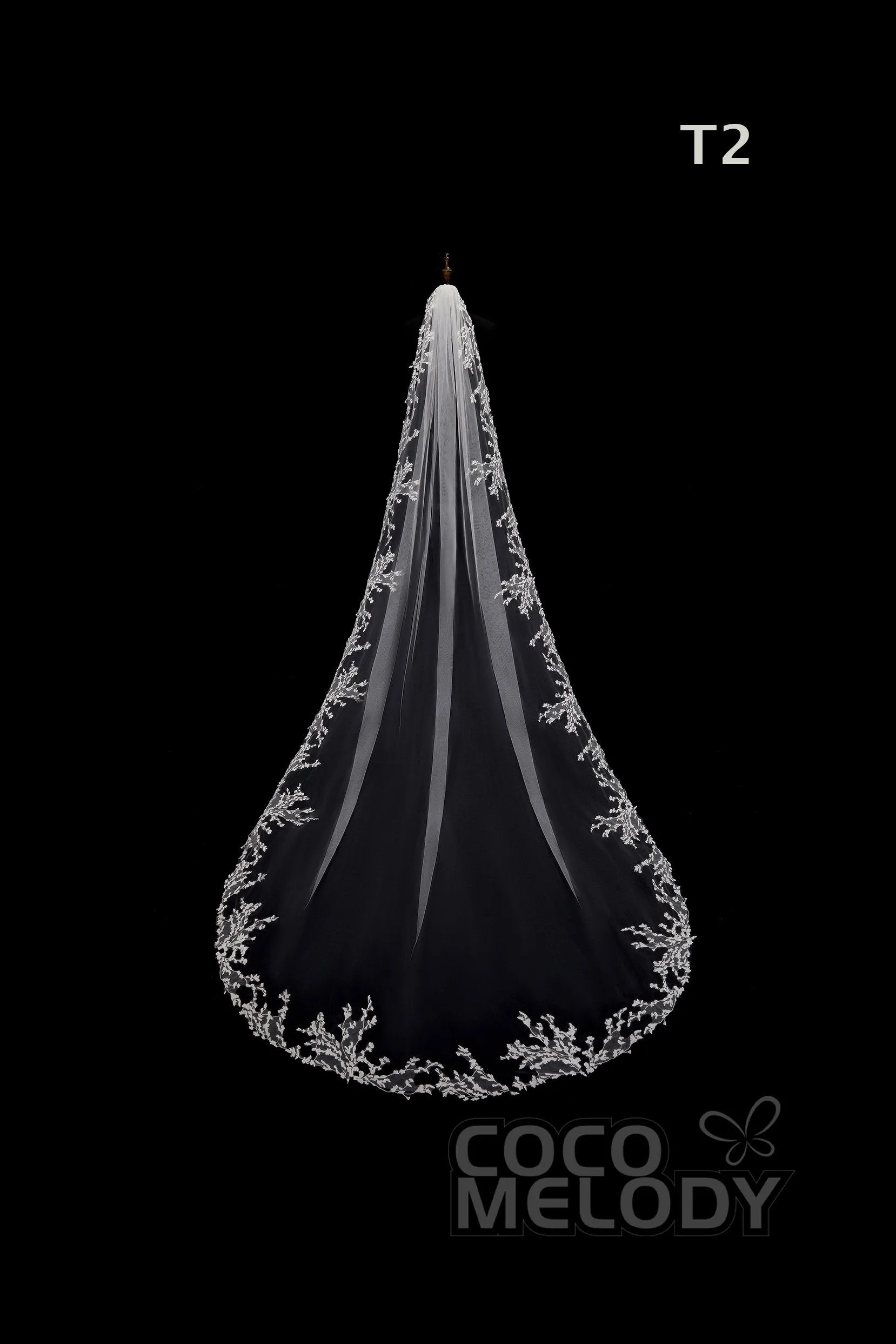 One-tier Lace Edge Tulle Hip Veils with Appliques AV180003 sold by Cocomelody product image thumbnail 2