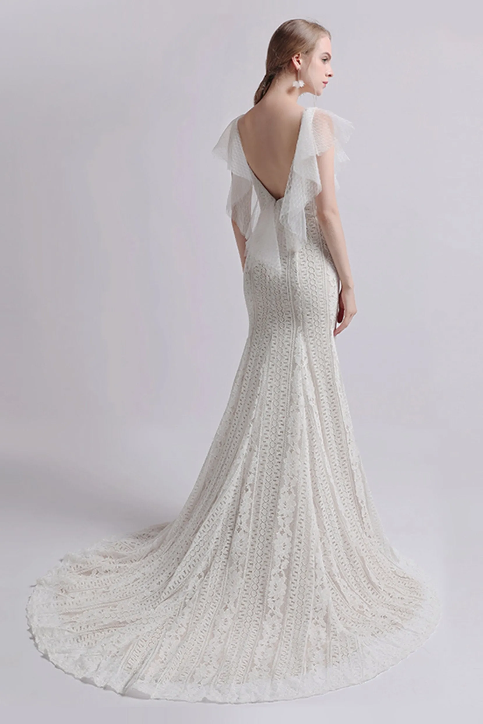 Mermaid Sweep-Brush Train Lace Tulle Wedding Dress CW2731 sold by Cocomelody product image thumbnail 2