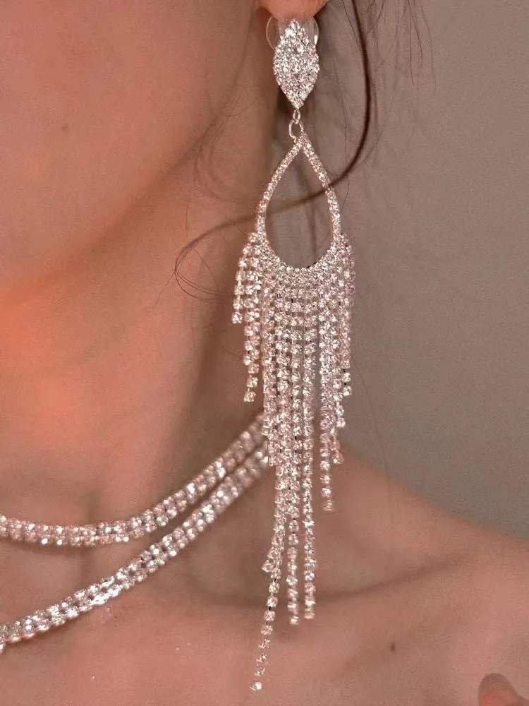 Fancy dress earrings full of drill drops tassel earrings 731767355368 sold by Cocomelody product image thumbnail 4