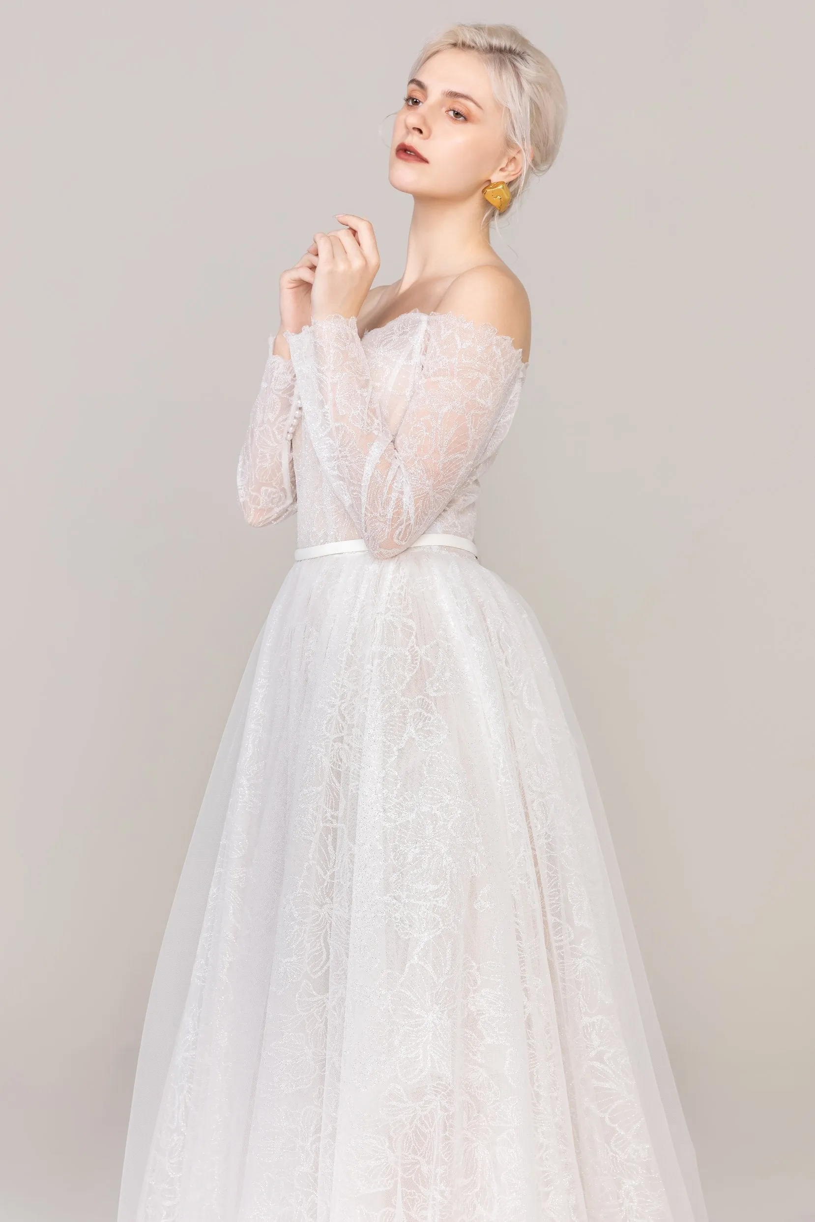 A-Line Court Train Tulle Lace Wedding Dress CW2484 sold by Cocomelody product image thumbnail 2