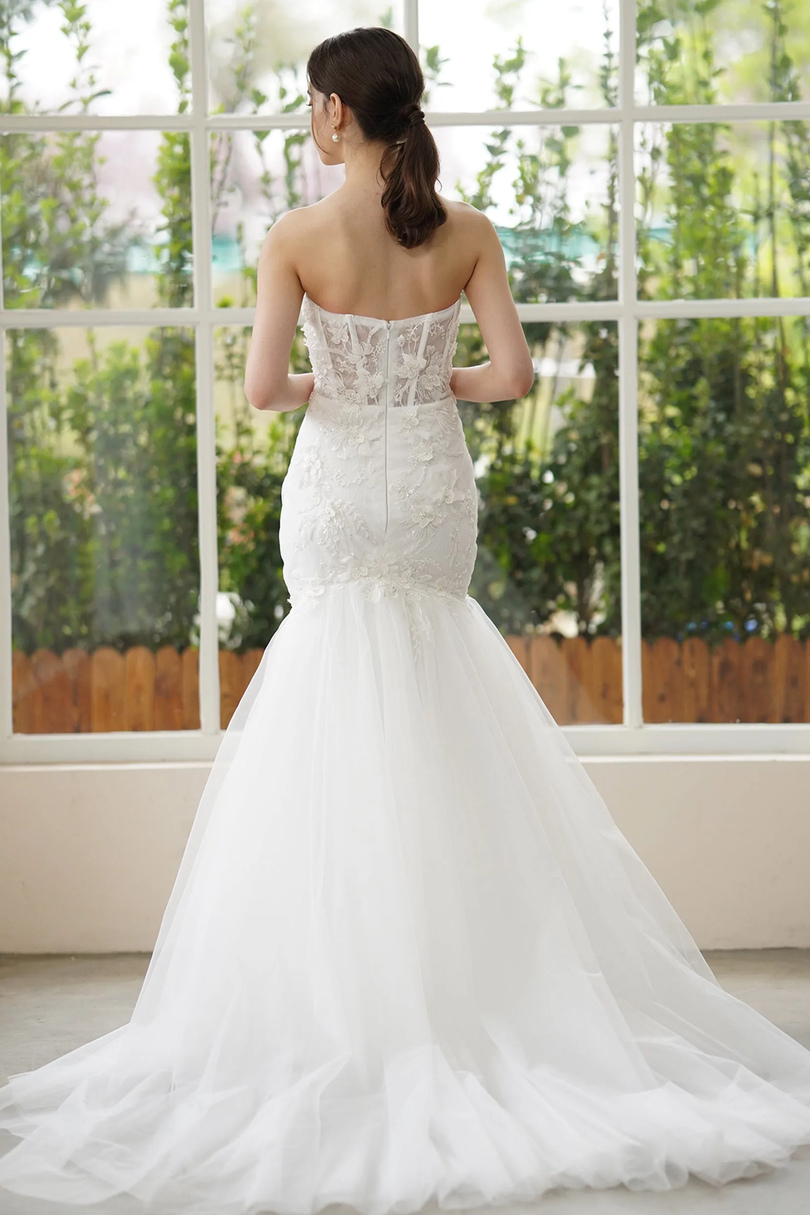 Trumpet-Mermaid Sweep-Brush Train Lace Tulle Wedding Dress CW3312 sold by Cocomelody product image thumbnail 2