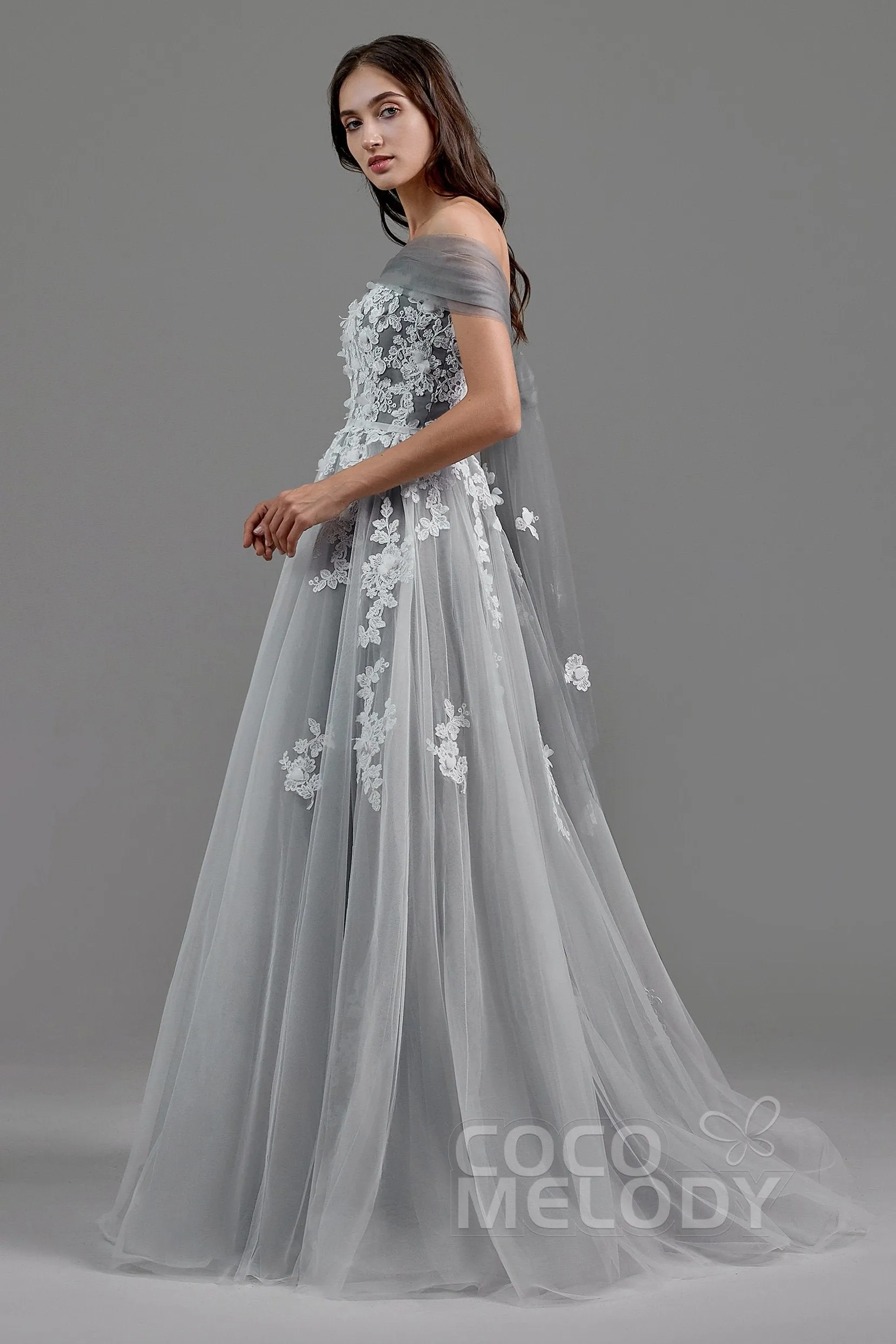A-Line Sweep-Brush Train Tulle Wedding Dress LD5820CR sold by Cocomelody product image thumbnail 5