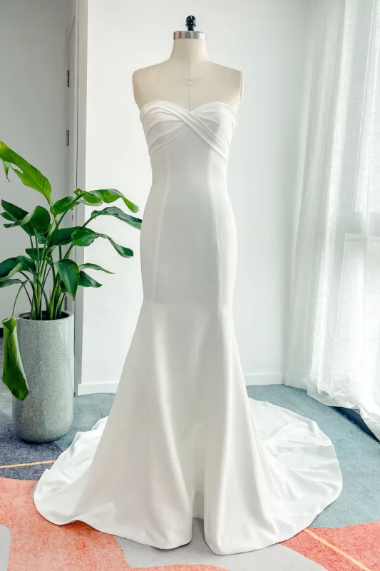 Trumpet-Mermaid Court Train Stretch Satin Wedding Dress CW3132 sold by Cocomelody