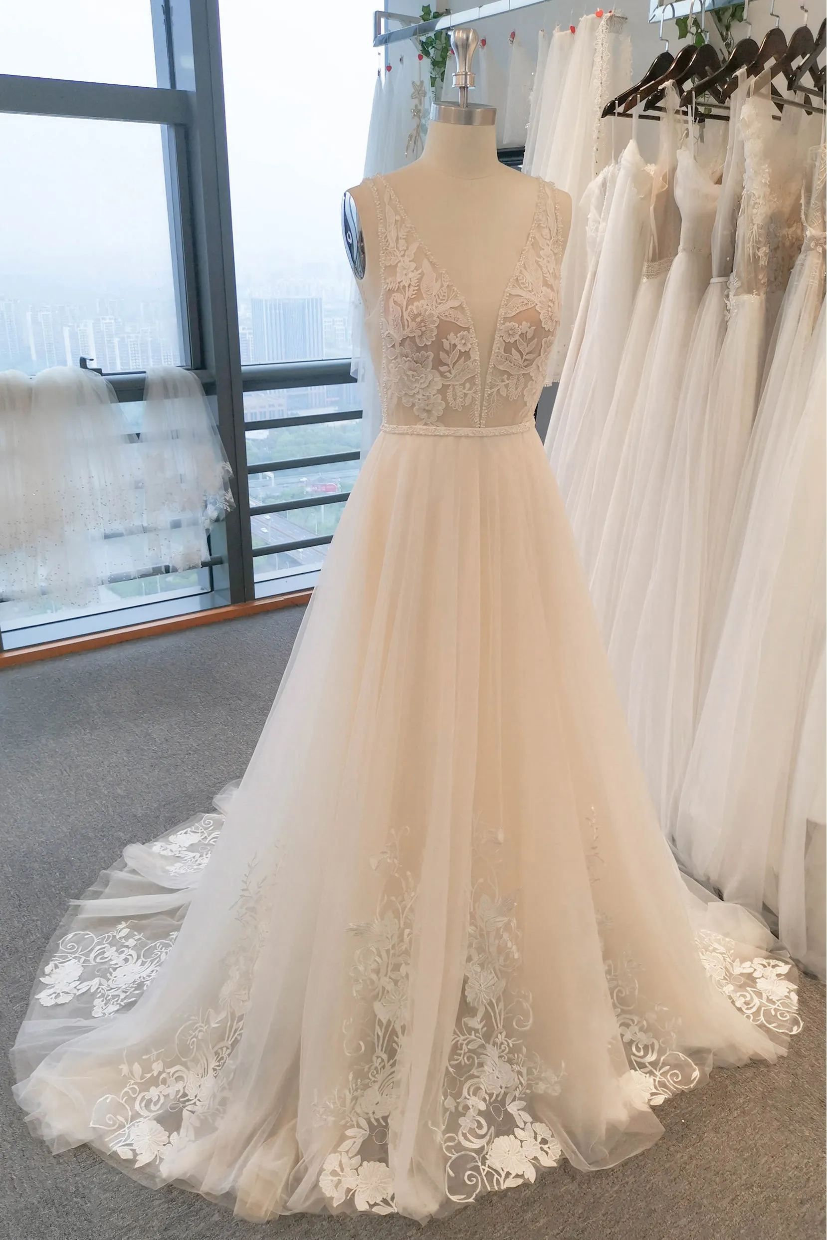 A-Line Sweep-Brush Train Lace Tulle Wedding Dress CW3120 sold by Cocomelody product image thumbnail 3