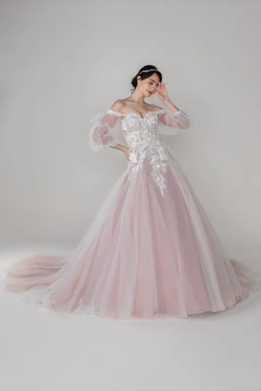 A-Line Chapel Train Tulle Wedding Dress CW2498 made by Cocomelody