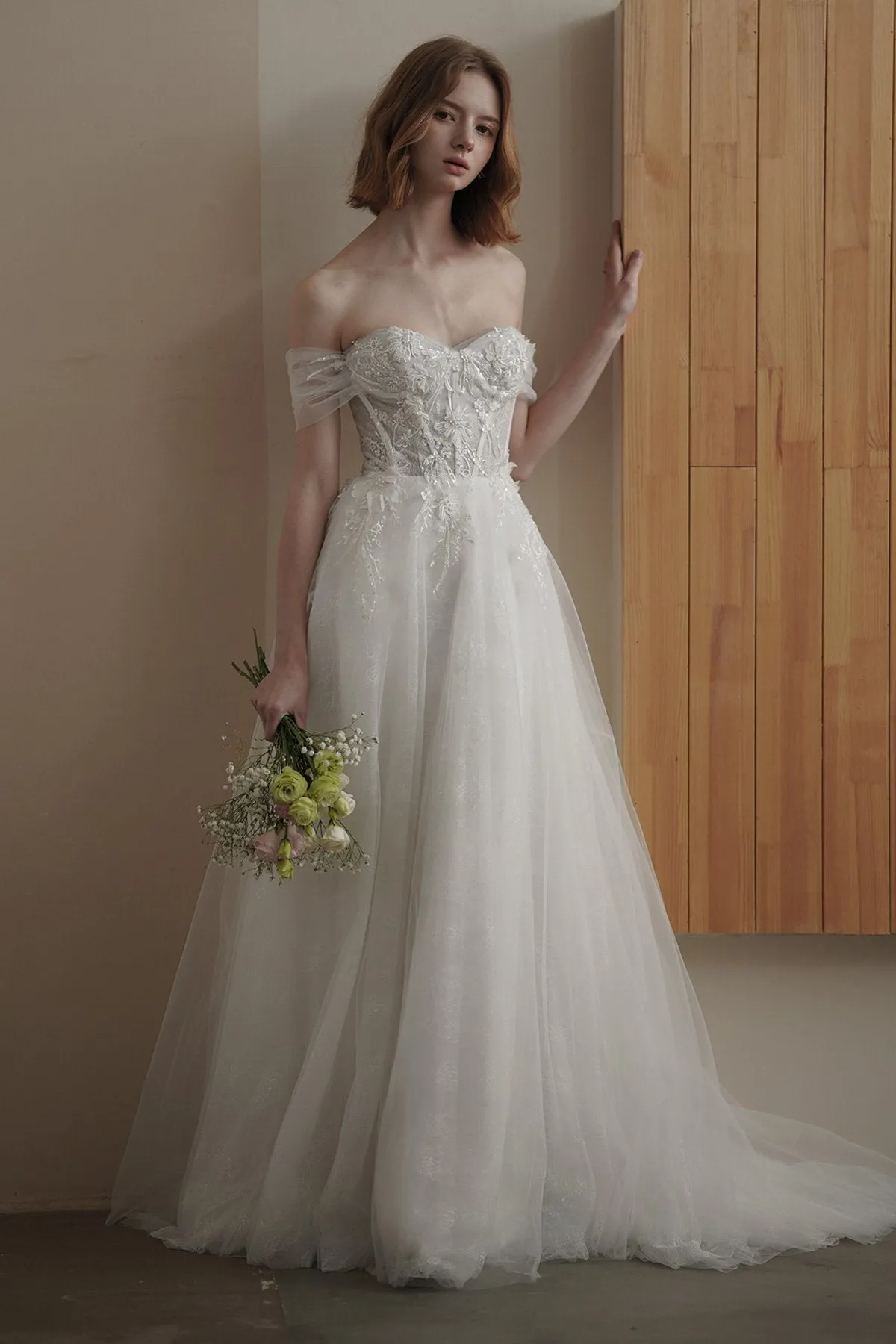 A-Line Sweep-Brush Train Lace Tulle Wedding Dress CW3094 sold by Cocomelody product image thumbnail 4
