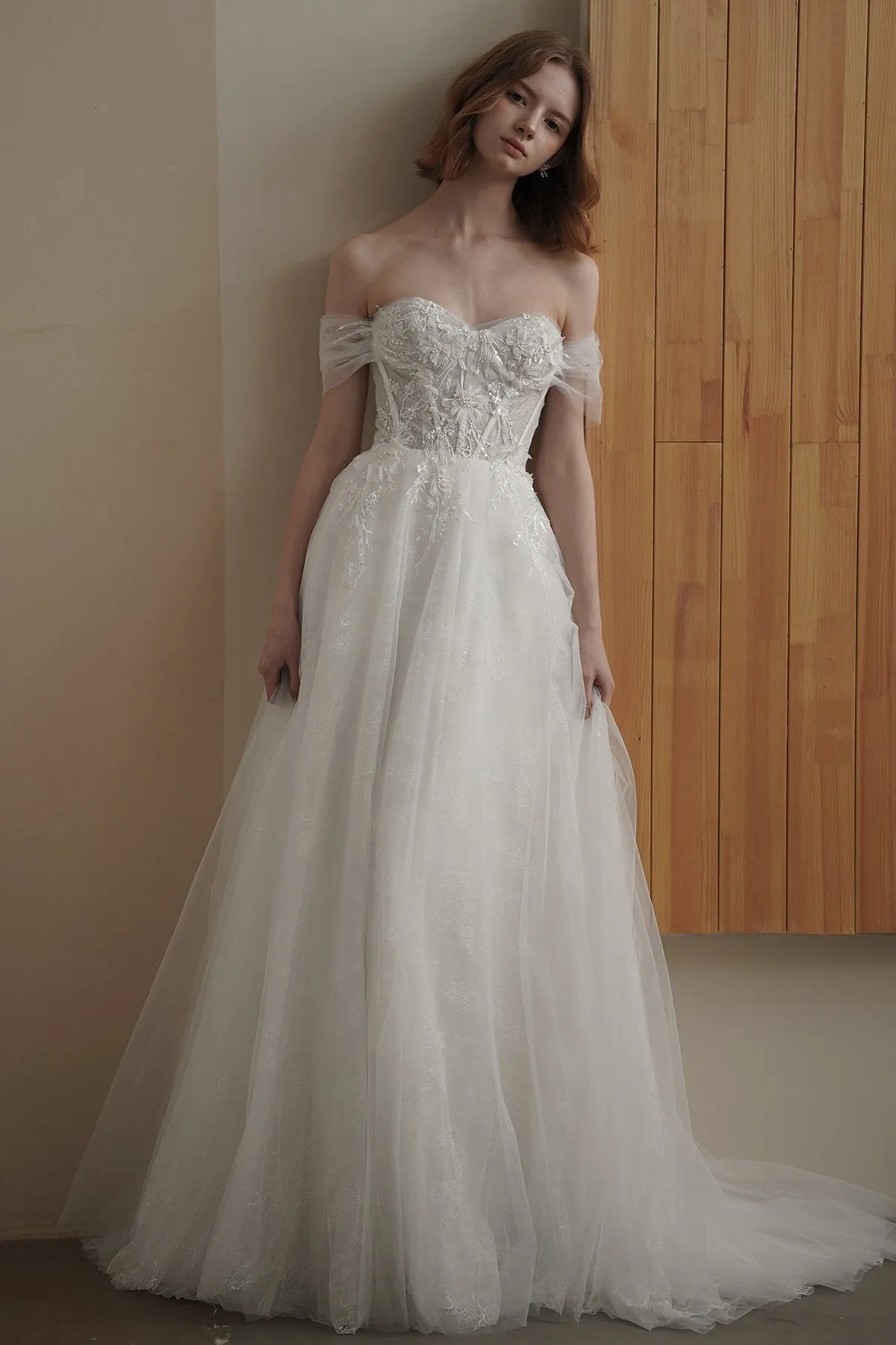 A-Line Sweep-Brush Train Lace Tulle Wedding Dress CW3094 sold by Cocomelody product image thumbnail 3
