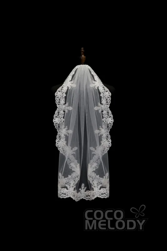 One-tier Lace Edge Tulle Hip Veils with Appliques AV180010 sold by Cocomelody