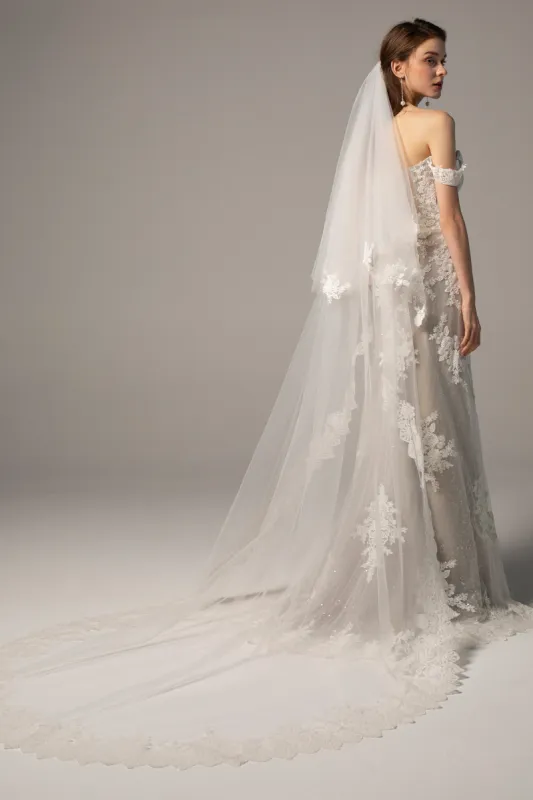 Two-tier Lace Edge Tulle Cathedral Veils Appliques CV0213 sold by Cocomelody