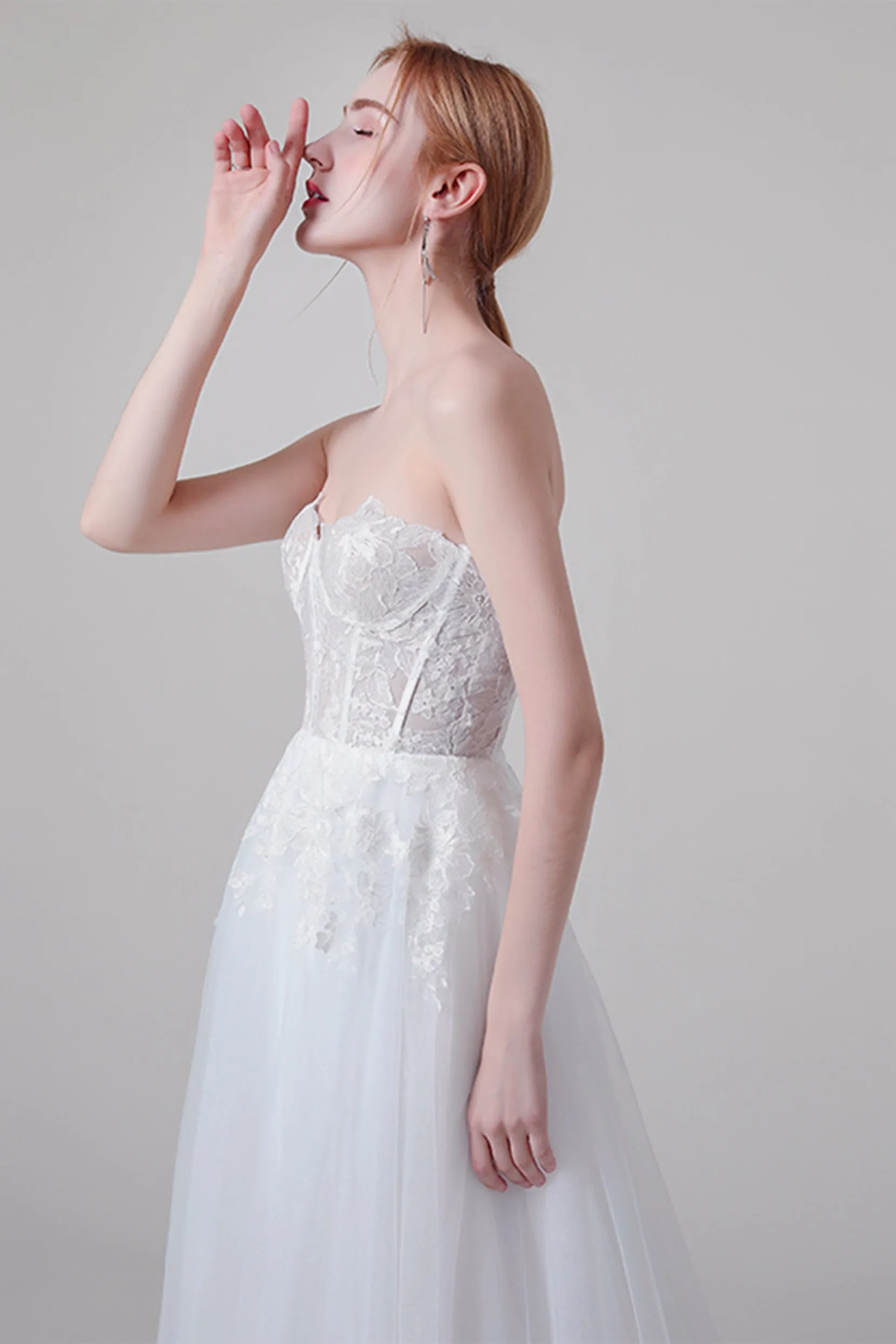 A-Line Sweep-Brush Train Lace Tulle Wedding Dress CW2743 sold by Cocomelody product image thumbnail 5