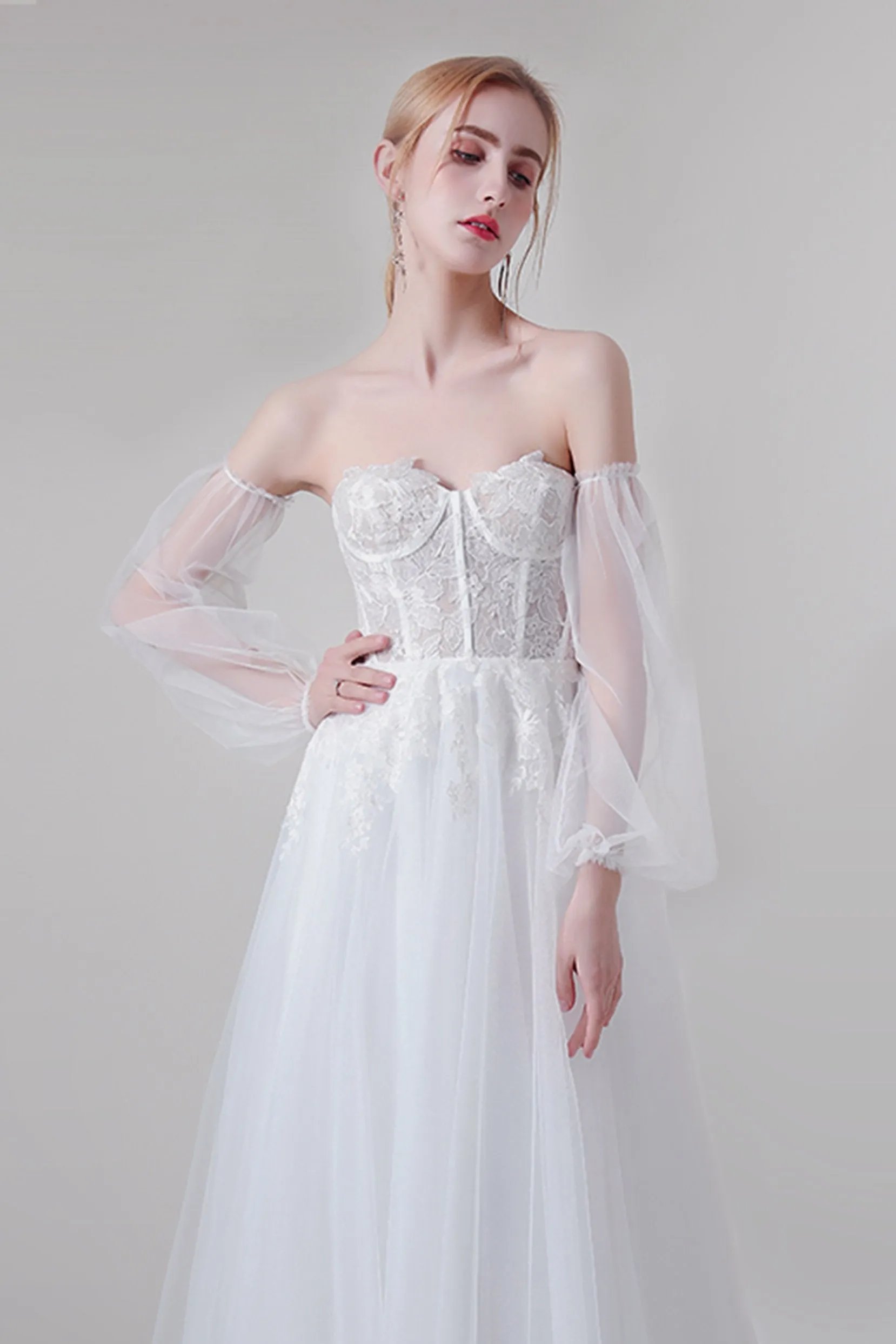 A-Line Sweep-Brush Train Lace Tulle Wedding Dress CW2743 sold by Cocomelody product image thumbnail 4
