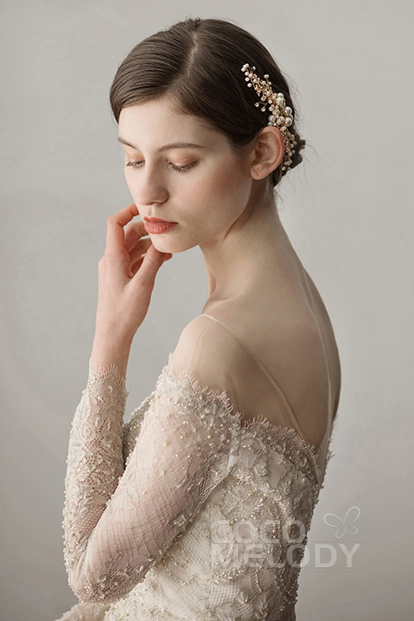 Alloy Hair Combs with Imitation Pearl and Rhinestone AH18007 sold by Cocomelody product image thumbnail 3