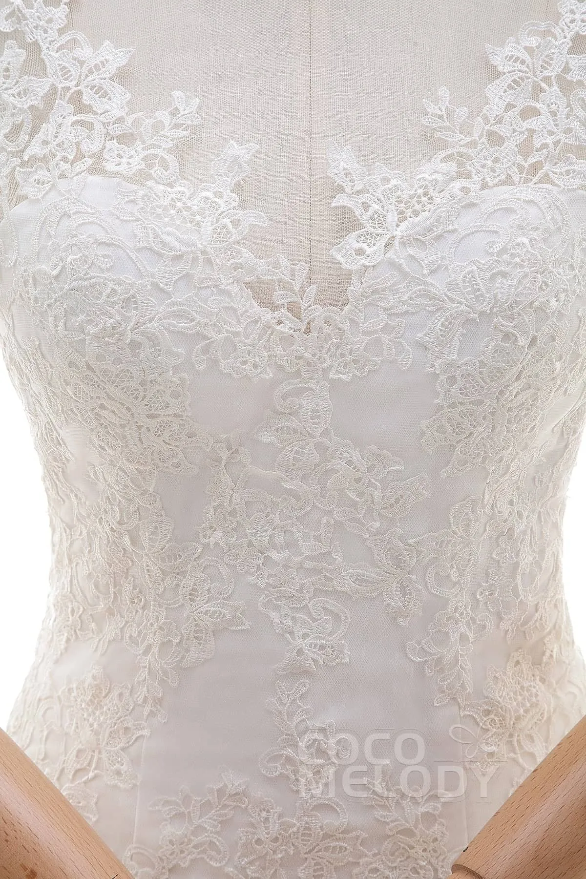 Trumpet-Mermaid Court Train Tulle Lace Wedding Dress LD4342 sold by Cocomelody product image thumbnail 4