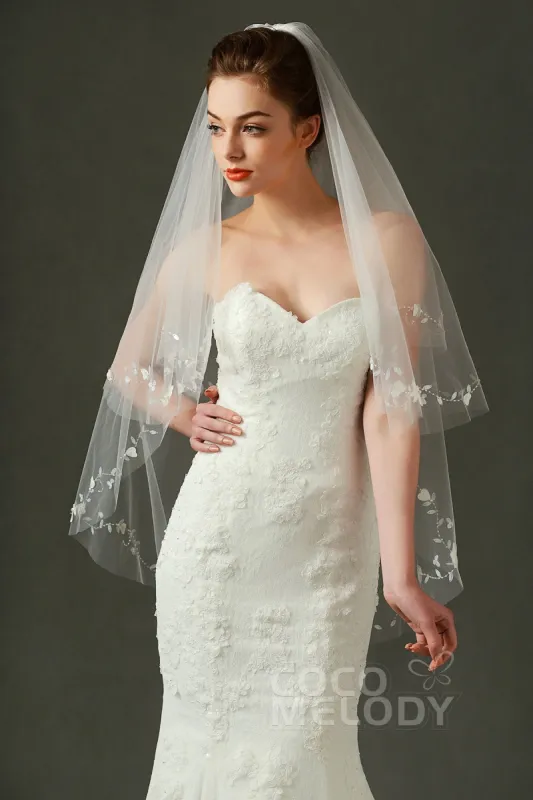 Two-tier Cut Edge Tulle Hip Veils with Beading AV160020 sold by Cocomelody
