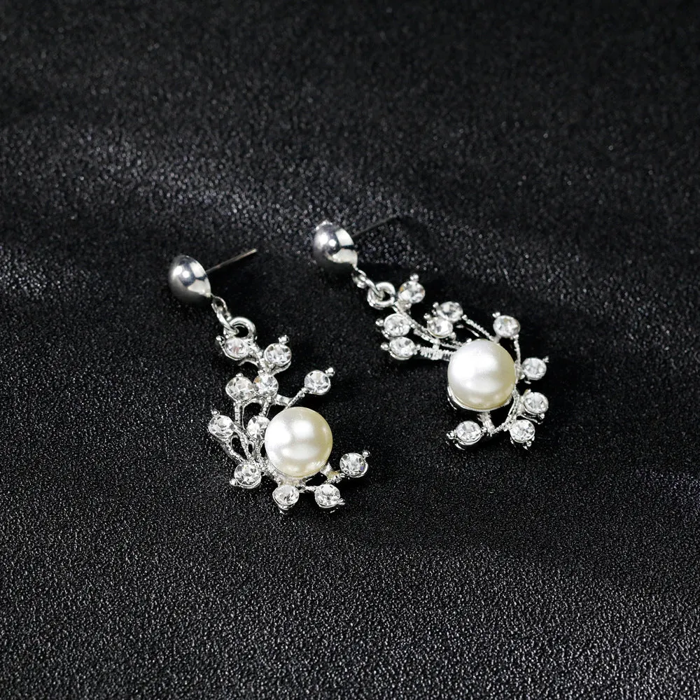 Pearl necklace set Upscale fashion creative diamond necklace earrings two-piece jewelry set 576834249869 sold by Cocomelody product image thumbnail 5