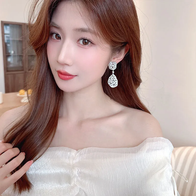 Long drop set zircon earrings 812324678919 sold by Cocomelody product image thumbnail 2