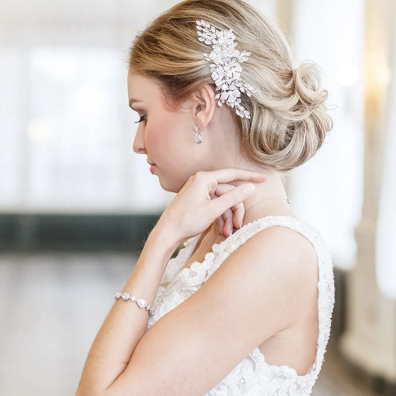 Bridal alloy crystal hair comb insert comb 675547355878 sold by Cocomelody product image thumbnail 4