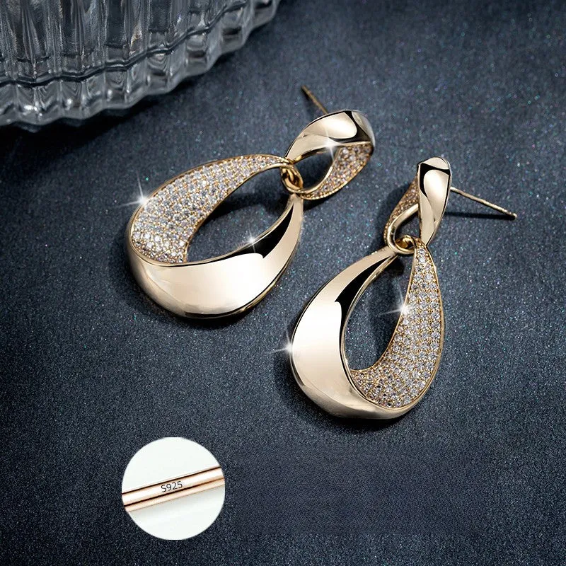 Atmospheric gold unique earring girl 636352115977 sold by Cocomelody product image thumbnail 3