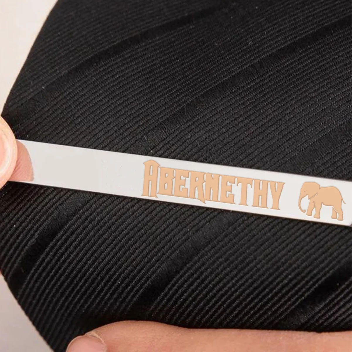Men's and women's business formal creative collar clip 800069306327 sold by Cocomelody product image thumbnail 2