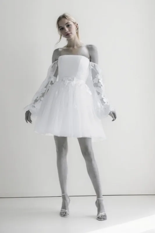 A-Line Short-Mini Lace Tulle Wedding Dress CW3407 sold by Cocomelody