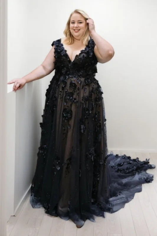 A-Line Sweep-Brush Train Lace Tulle Wedding Dress CW3490 sold by Cocomelody