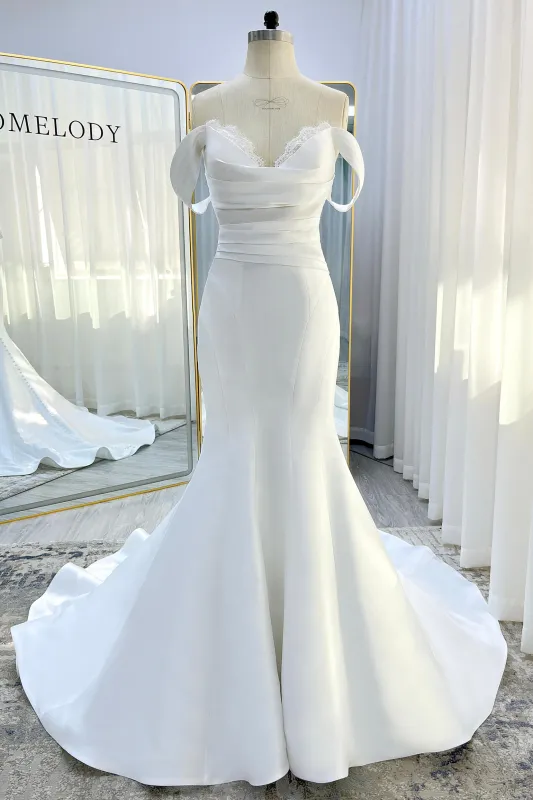 Trumpet-Mermaid Court Train Glitter Wedding Dress CW3334 sold by Cocomelody