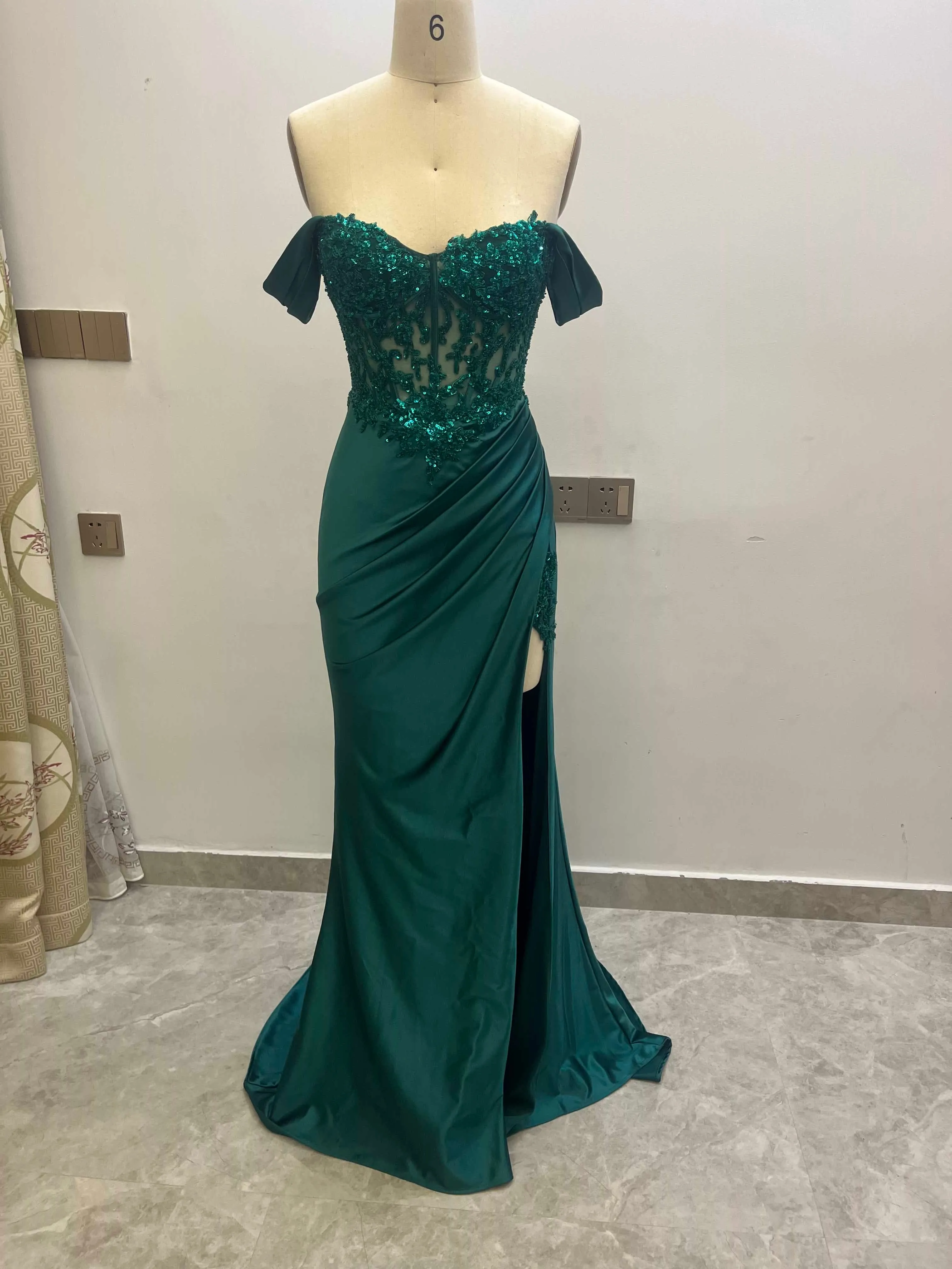 Off The Shoulder Fitted Stretch Satin Prom Dresses CS0934 sold by Cocomelody product image thumbnail 4