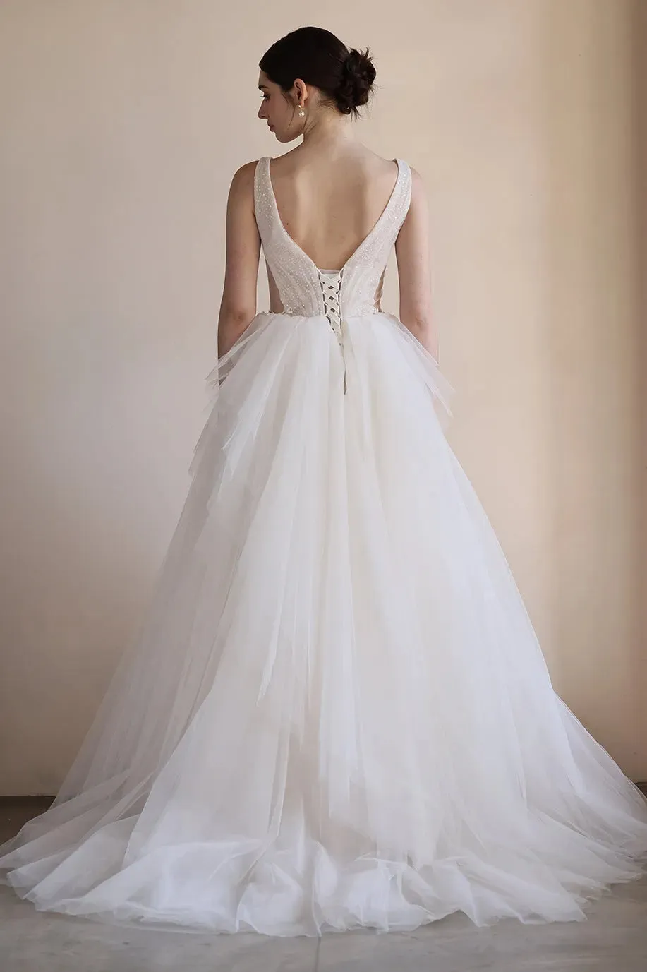 A-Line Sweep-Brush Train Lace Tulle Wedding Dress CW3555 sold by Cocomelody product image thumbnail 2