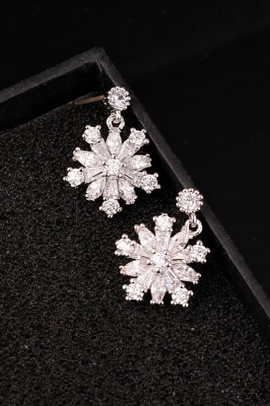 Luxurious Rhinestone Drop Earrings 791529625682 sold by Cocomelody