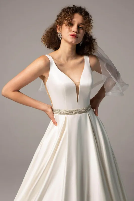 wedding dress CW200506 sold by Cocomelody