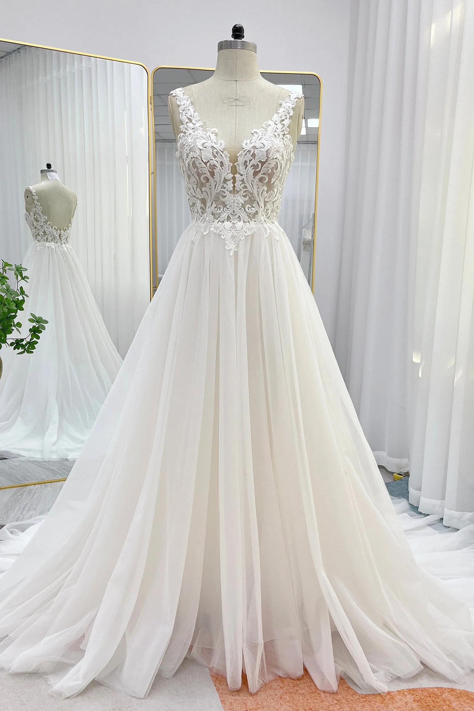 A-Line Court Train Lace Tulle Wedding Dress CW3262 sold by Cocomelody