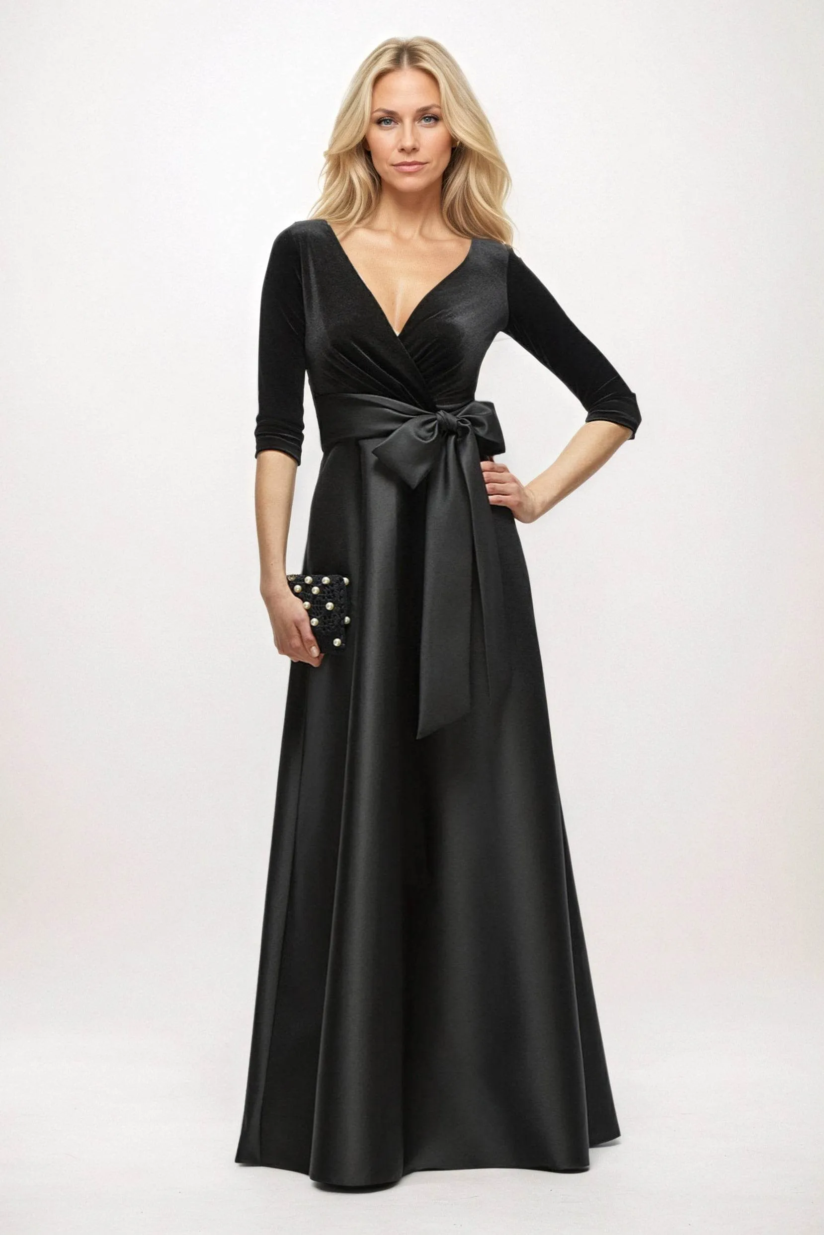 A-Line Maxi Velvet Satin Mother of the Bride Dresses CM0409 sold by Cocomelody product image thumbnail 4