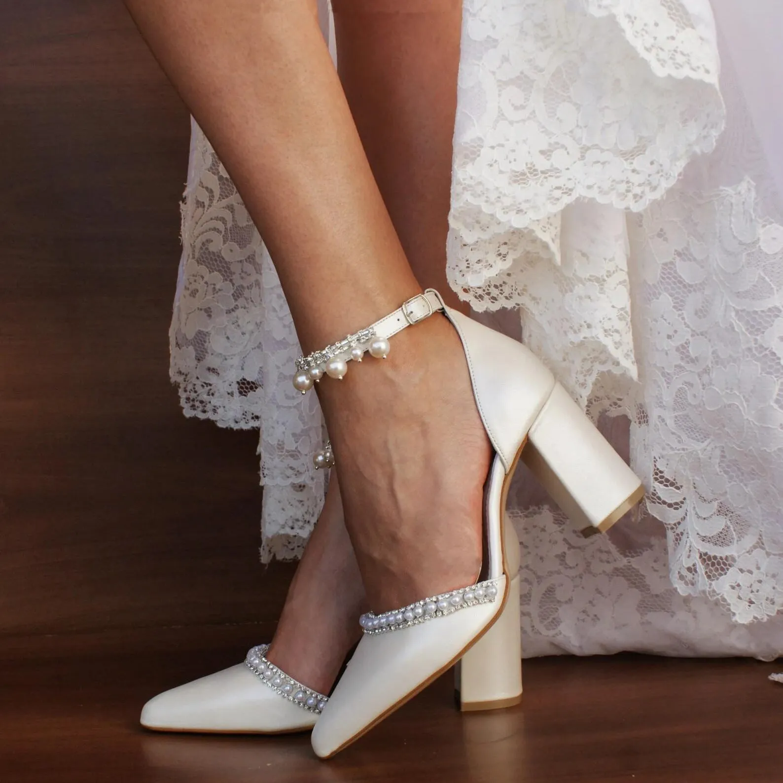 White Pearl Ankle Strap Pointy Block Heels 709119829327 sold by Cocomelody product image thumbnail 4
