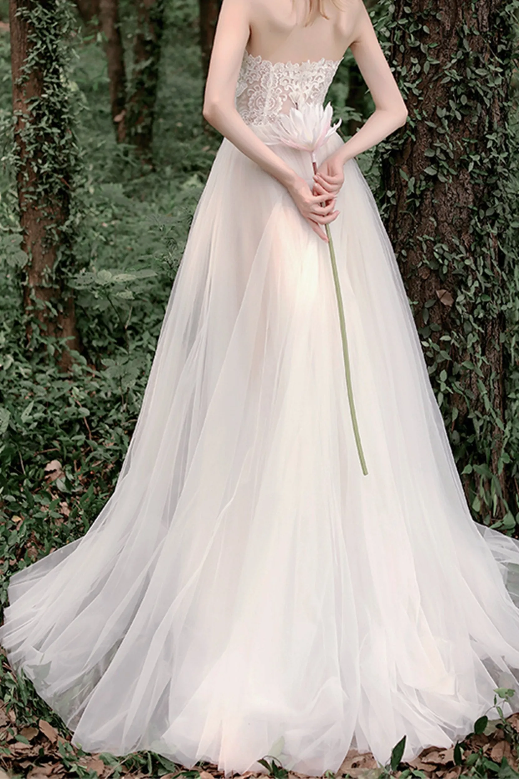 A-Line Sweep-Brush Train Lace Tulle Wedding Dress CW2749 sold by Cocomelody product image thumbnail 2
