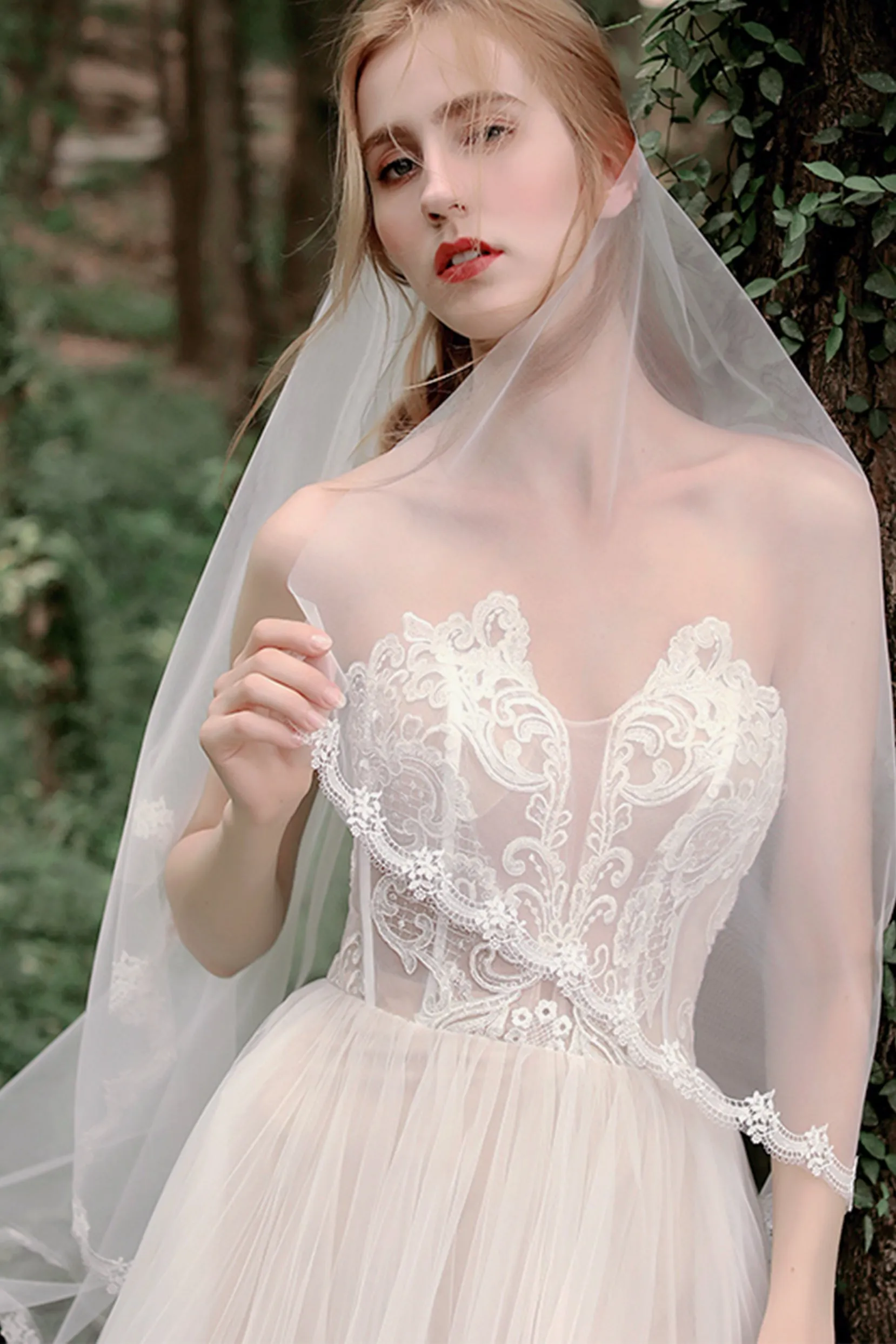 A-Line Sweep-Brush Train Lace Tulle Wedding Dress CW2749 sold by Cocomelody product image thumbnail 3