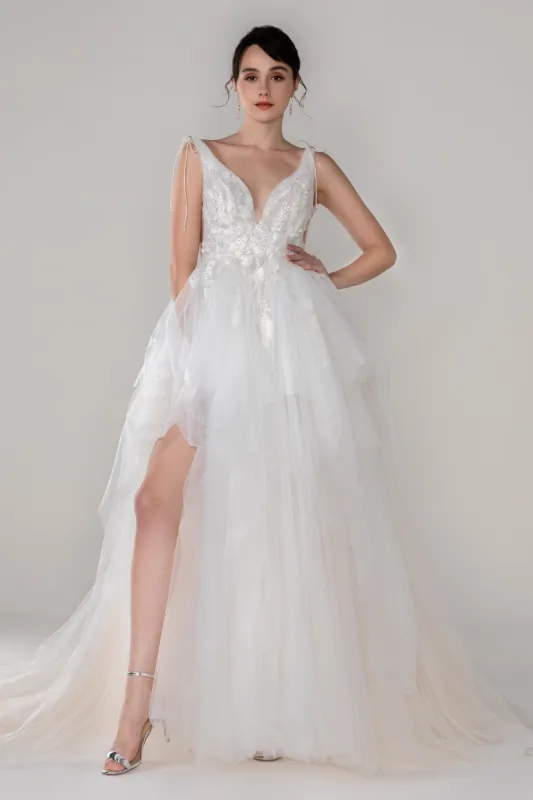 A-Line Court Train Tulle Wedding Dress CW2497 sold by Cocomelody